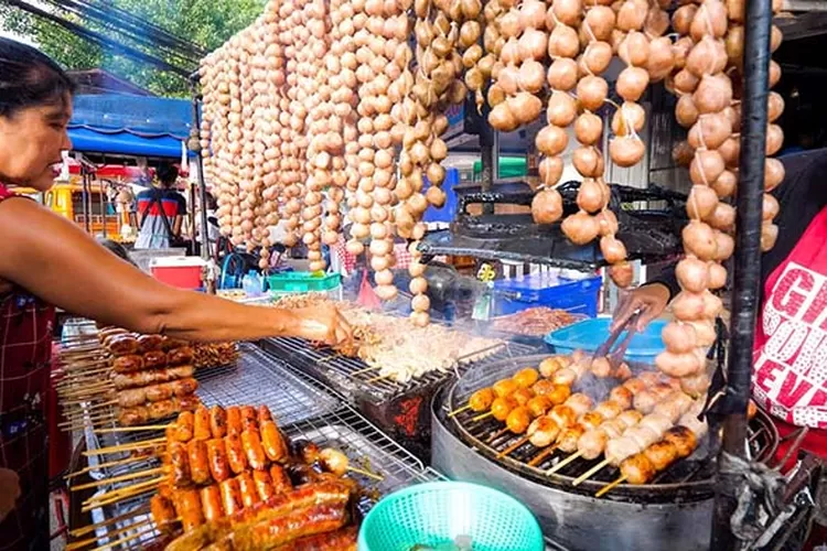 Makanan Ekstrem Thailand yang Harus Anda Coba